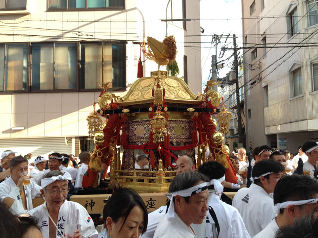 京都・祇園祭（中御座の神輿）